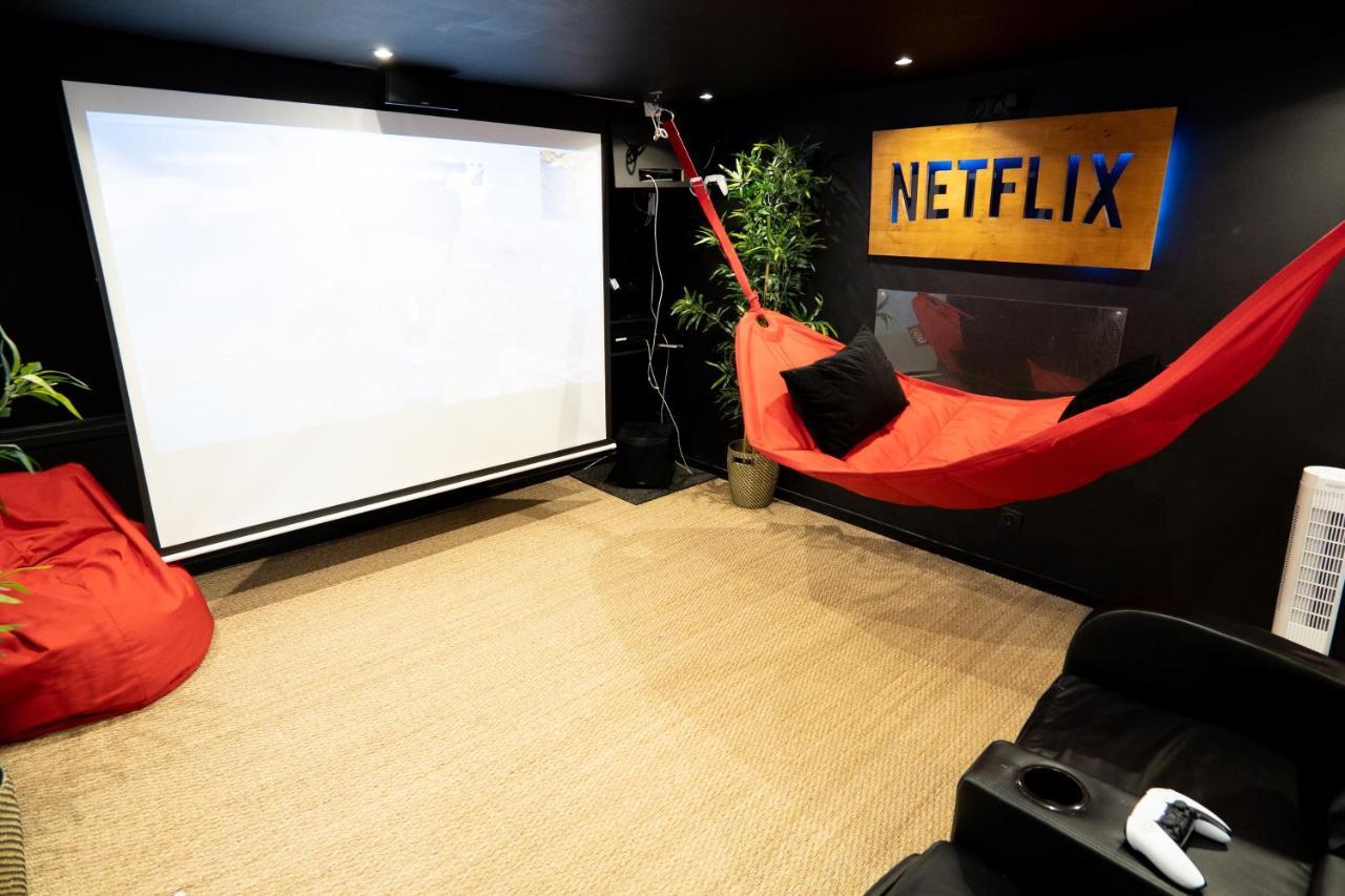 Capsule Cinema - Balneo Home Cinema Playstation 5 Valenciennes Eksteriør billede