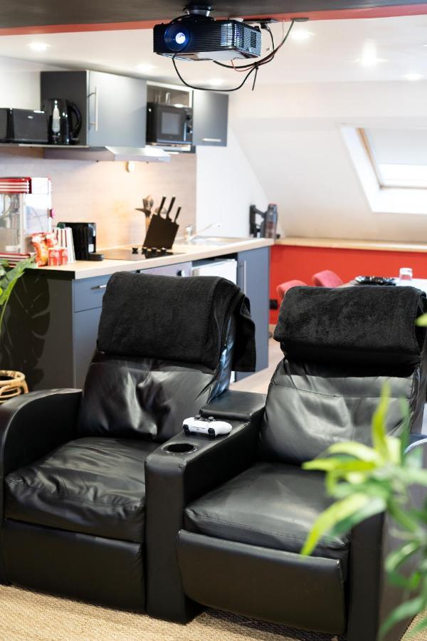 Capsule Cinema - Balneo Home Cinema Playstation 5 Valenciennes Eksteriør billede