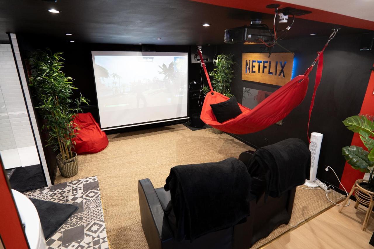 Capsule Cinema - Balneo Home Cinema Playstation 5 Valenciennes Eksteriør billede
